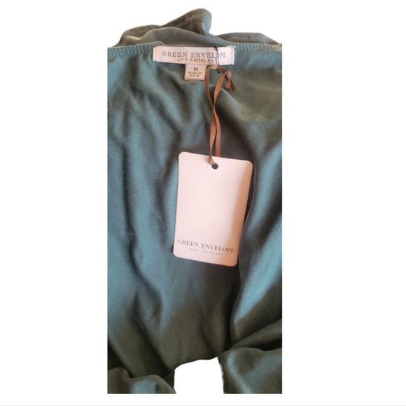 Green Envelope NWT Modal Blue-Gray Ruffled Tank Sz Med - Picture 4 of 4
